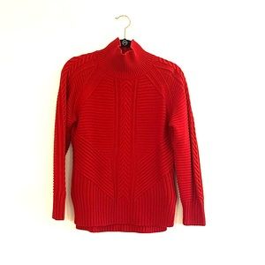 BANANA REPUBLIC - Cable Turtleneck Sweater!